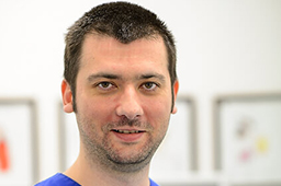 Dr. Grasu Daniel Medic Veterinar002
